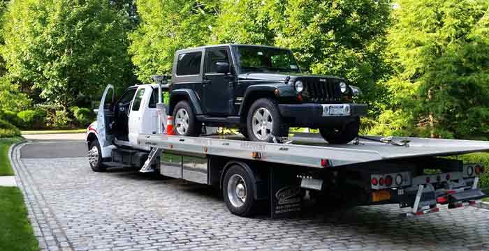 Benefits of Hiring a Professional Towing Service