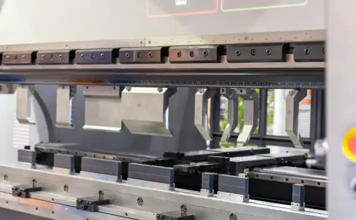 Benefits of Using a China Press Brake Machine in Sheet Metal Fabrication