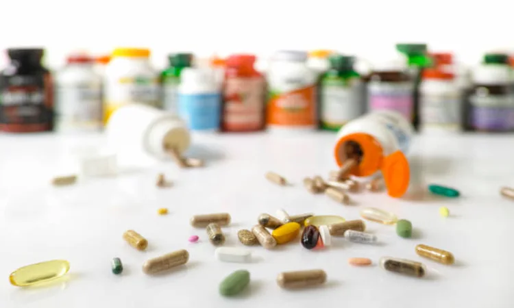 What Ingredients in Weight Loss Capsules Really Help You Shed Pounds?