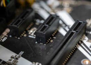 When to Use Board-to-Board Connectors vs. Other PCB Interconnect Solutions?