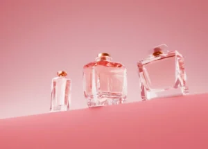 How to Layer Perfume Like Experts in the UK?